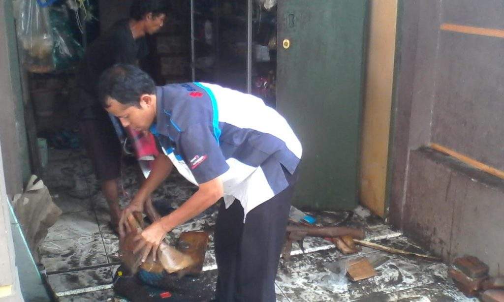 Anak Main Korek Api Di Kamar, Rumah Ini Ludes Terbakar