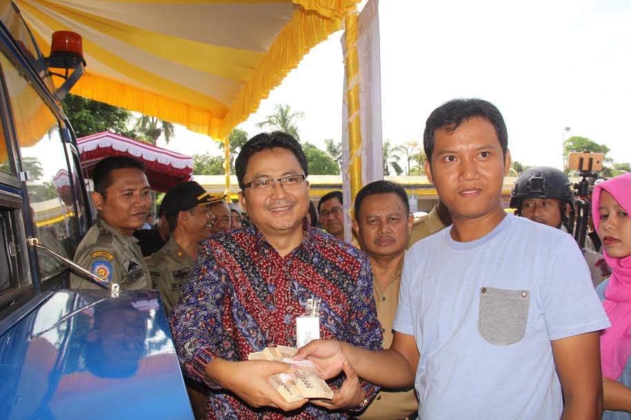 Tekan Kenaikan Harga, Indramayu Gelar Pasar Murah