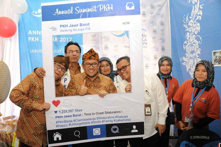 Aher: PKH Paling Berhasil Mengentaskan Kemiskinan