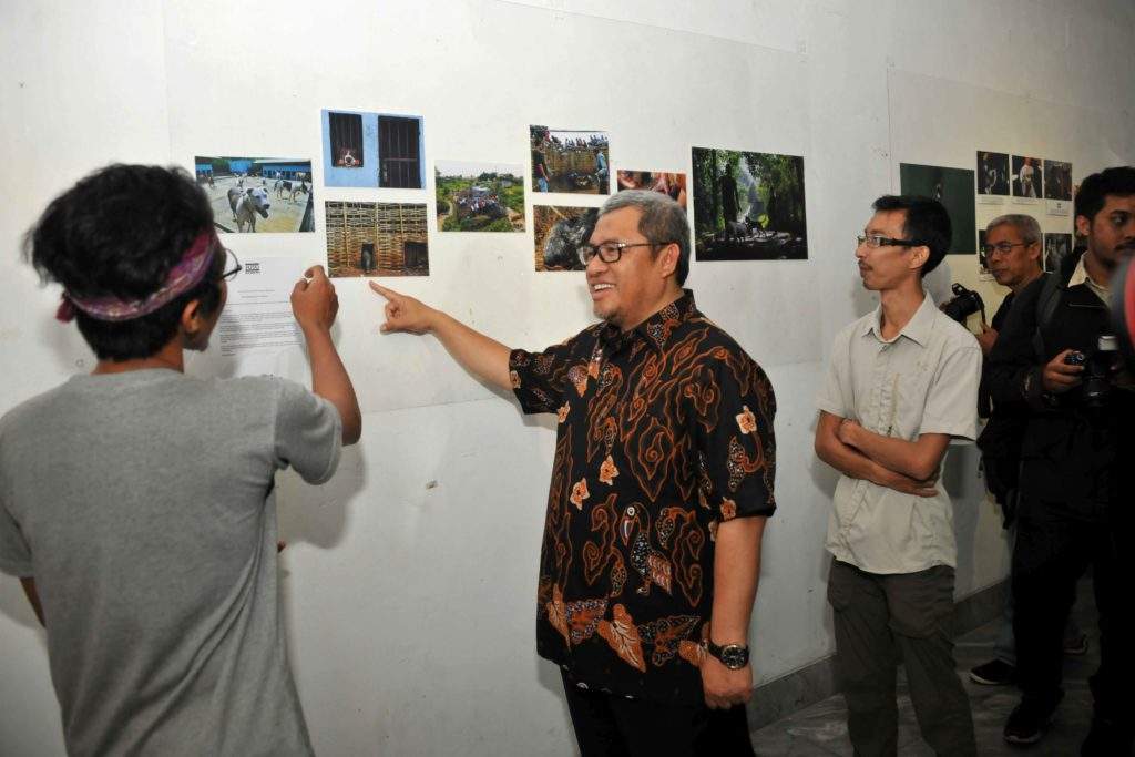 Resmikan Pameran Foto Story Jabar, Aher Harapkan Positive Impact