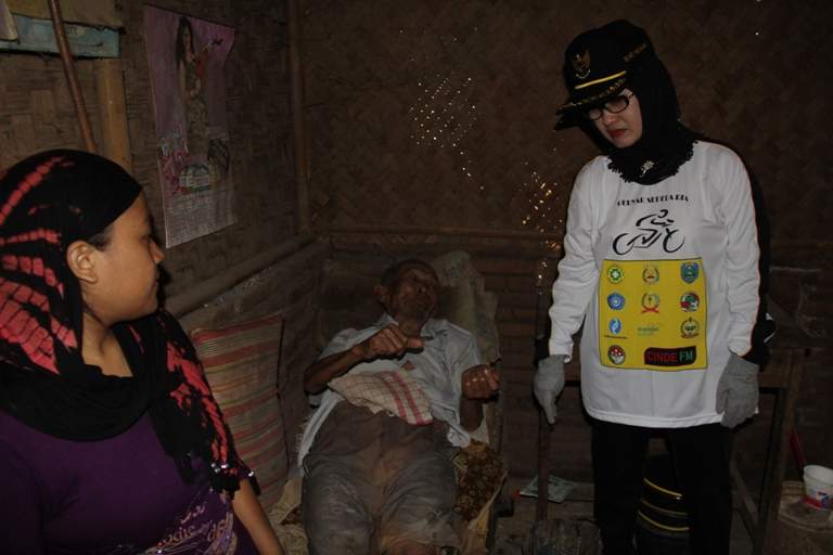 Pemkab Indramayu Biayai BPJS Warga Tidak Mampu Pemkab Indramayu Biayai BPJS Warga Tidak Mampu