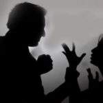 Nolak Diajak Rujuk, Santi Digorok Mantan Suami