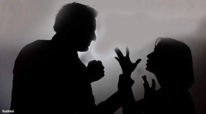 Nolak Diajak Rujuk, Santi Digorok Mantan Suami