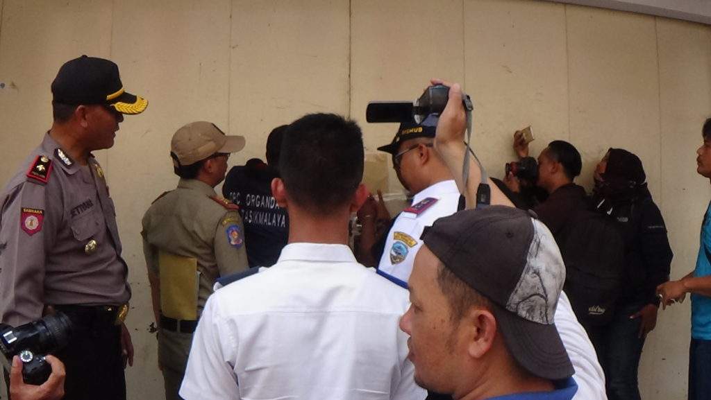 Kantor Gojek Ditutup, Kang Jamil : Harusnya Pemkot Tasik Adil & Bijak