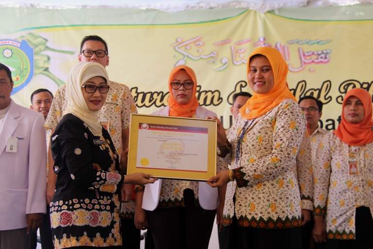 Raih Gelar Paripurna, RSUD Harus Tingkatkan Pelayanan Raih Gelar Paripurna, RSUD Harus Tingkatkan Pelayanan