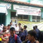 Warga Dan Kades Geruduk SMPN 1 Sukatani