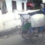 Tukang Becak di Tasik Naik Haji