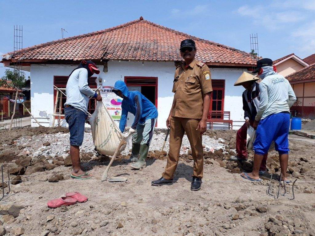 Playangan Kokohkan Infrastruktur Desa Pakai Banprov