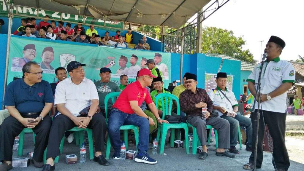 30 Tim Pesantren Rebut Tropy Ridwan Kamil di Liga Santri Nusantara 30 Tim Pesantren Rebut Tropy Ridwan Kamil di Liga Santri Nusantara