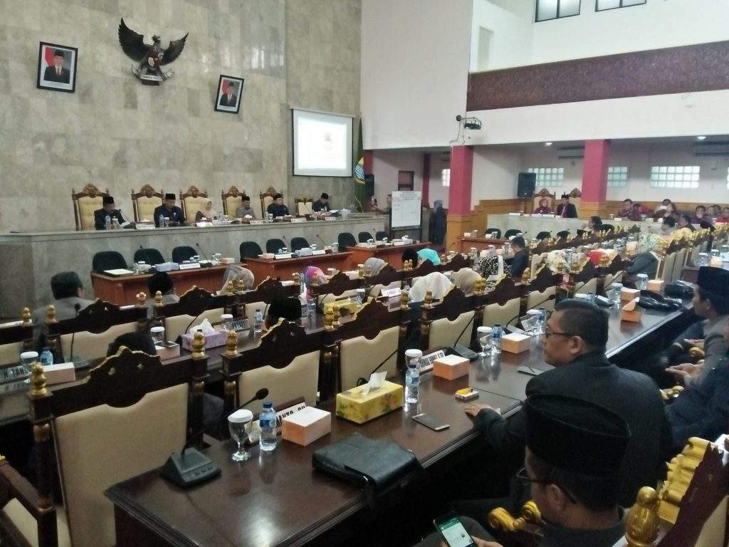 Secara Musyawarah, Selly Resmi Jadi Wabup Secara Musyawarah, Selly Resmi Jadi Wabup