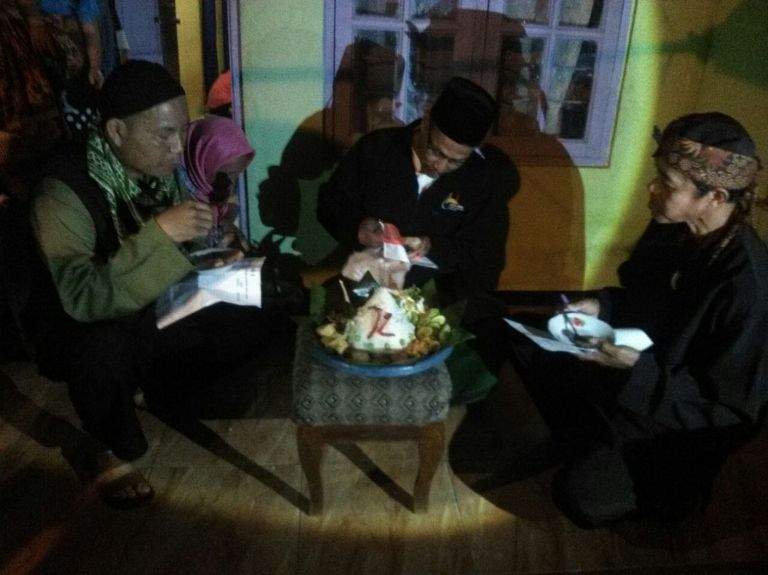 HUT RI, Puluhan Warga Tasik Ikuti Lomba Nasi Liwet HUT RI, Puluhan Warga Tasik Ikuti Lomba Nasi Liwet