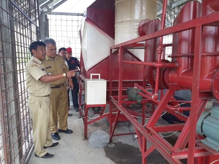 Makin Canggih, Desa Barisan Punya Mesin Pembakar Sampah Makin Canggih, Desa Barisan Punya Mesin Pembakar Sampah