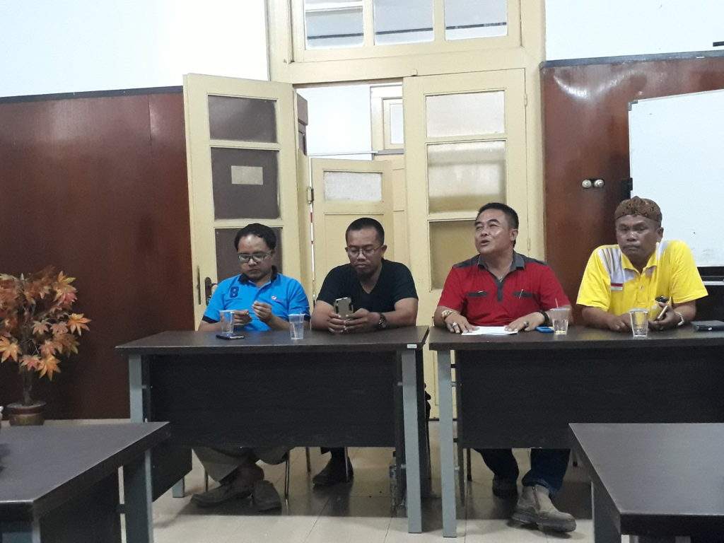 800 Ton Gula Menumpuk di PT PG Rajawali II, Petani Tebu Menjerit