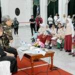 Aher Kedatangan Tamu Reporter Cilik