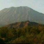 Pantau Perkembangan Gunung Agung Yang Dikhawatirkan Meletus