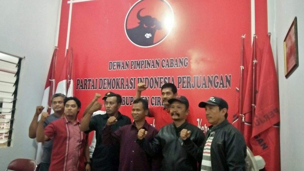 Dihadapan DPC PDIP Sejumlah PAC Beberkan Alasan Penolakan Terhadap Petahana Dihadapan DPC PDIP Sejumlah PAC Beberkan Alasan Penolakan Terhadap Petahana