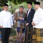 Jokowi Kurban Sapi di Kampung Aher, Sukabumi