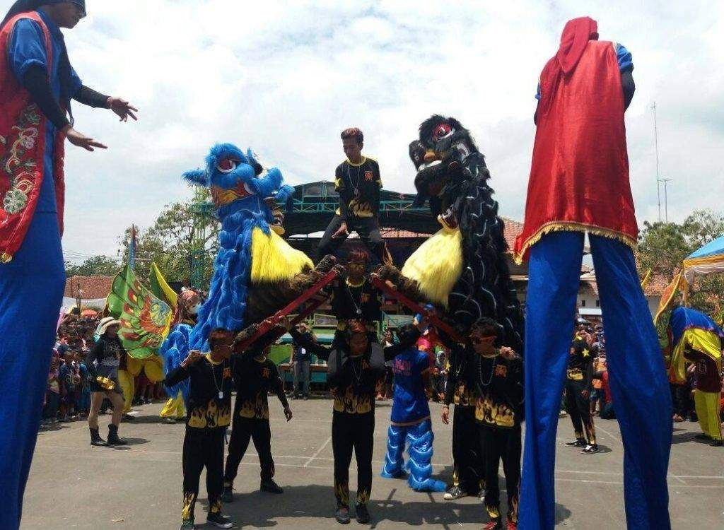 Mantap! MJM Juarai Festival Burok Cirebon 2017 Mantap! MJM Juarai Festival Burok Cirebon 2017