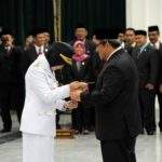 Ini Pesan Aher Kepada Wabup Cirebon Pengganti Gotas