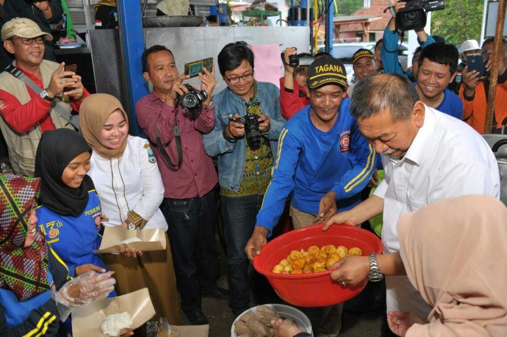 Tinjau Banjir Pangandaran, Demiz: Bentuk Relawan Mitigasi Tiap Kecamatan