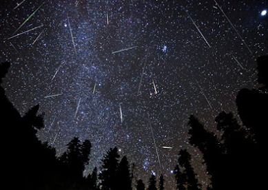 Fenomena Langka Malam Ini, Viral di Facebook Mau Hujan Meteor