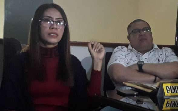 Ferry Juan Nolak Jadi Bapaknya, Lantas Buah Hati Putri Stagi Anak Siapa? Ferry Juan Nolak Jadi Bapaknya, Lantas Buah Hati Putri Stagi Anak Siapa?