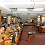 Tekan Inflasi, Aher Minta Bupati/ Walikota Pantau Harga Sembako dan Distribusinya