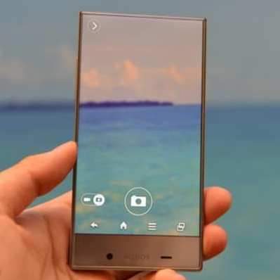 Penasaran Android Sharp Aquos Crystal Kaya Apa, Yuk Cari Tau!