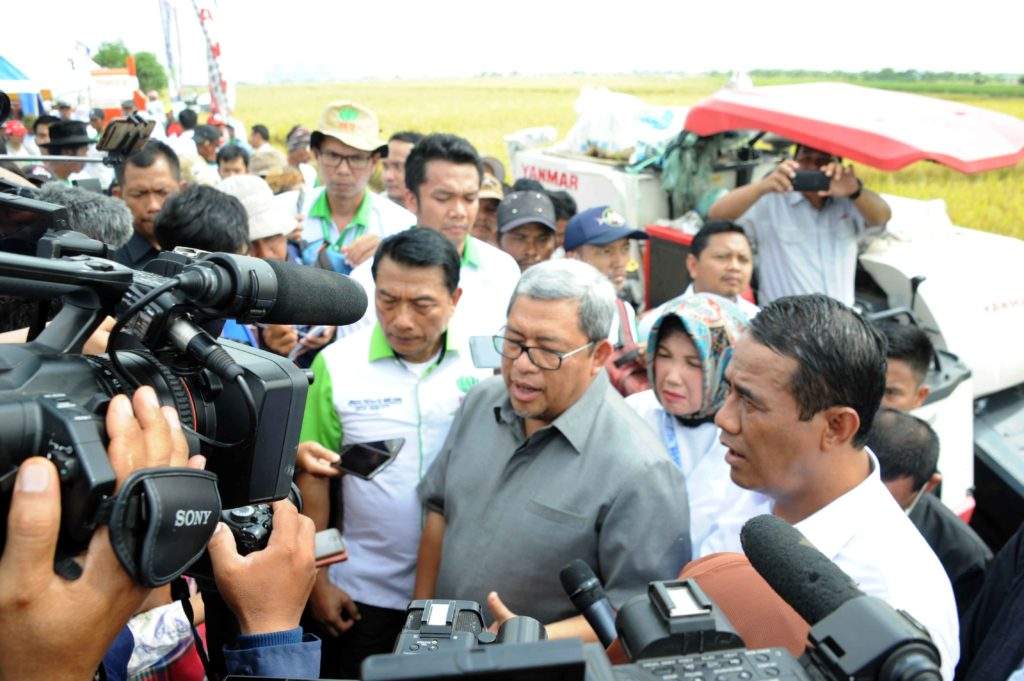 Syukur Panen, Mentan RI Puji Gubernur Jabar Syukur Panen, Mentan RI Puji Gubernur Jabar