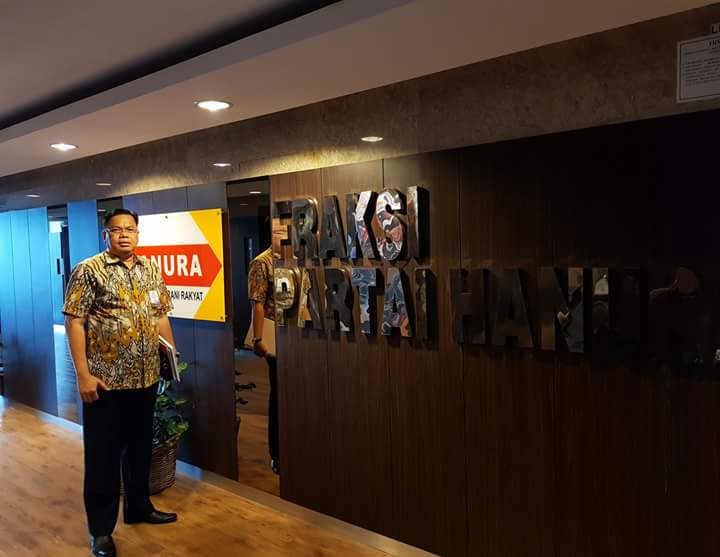 Sinyal Kuat Rekom Hanura Bakal Jatuh Ketangan Rakhmat Sinyal Kuat Rekom Hanura Bakal Jatuh Ketangan Rakhmat