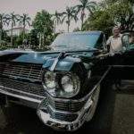 Cerita Gubernur Jabar Kendarai Mobil Kuno Di Gedung Pakuan