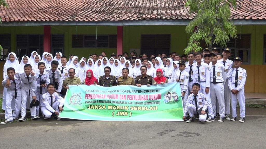Program Jaksa Masuk Sekolah Terapkan Siswa Agar Taat Hukum Program Jaksa Masuk Sekolah Terapkan Siswa Agar Taat Hukum