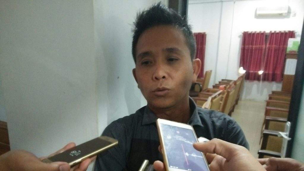 Komisi III Kritik Soal Papan Proyek Komisi III Kritik Soal Papan Proyek