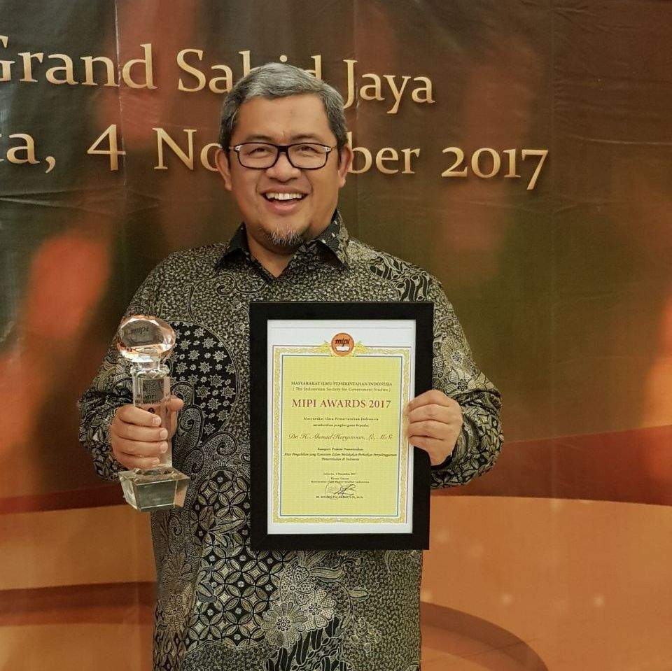 MIPI Awards, Aher Praktisi Pemerintahan yang Jadi Panutan