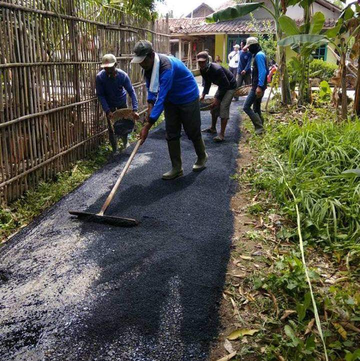 Desa Tambelang Benahi Infrastruktur & Berdayakan Warga Dengan DD 2017