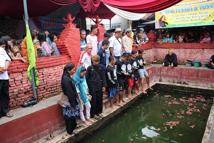 Tradisi Muludan, "Buyut Kayu Perbatang Tuk" Diangkat