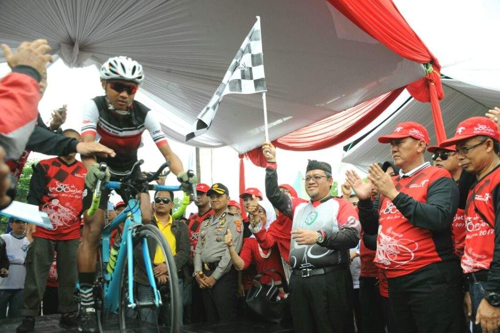 Gubernur Buka Tour de Linggarjati 2017