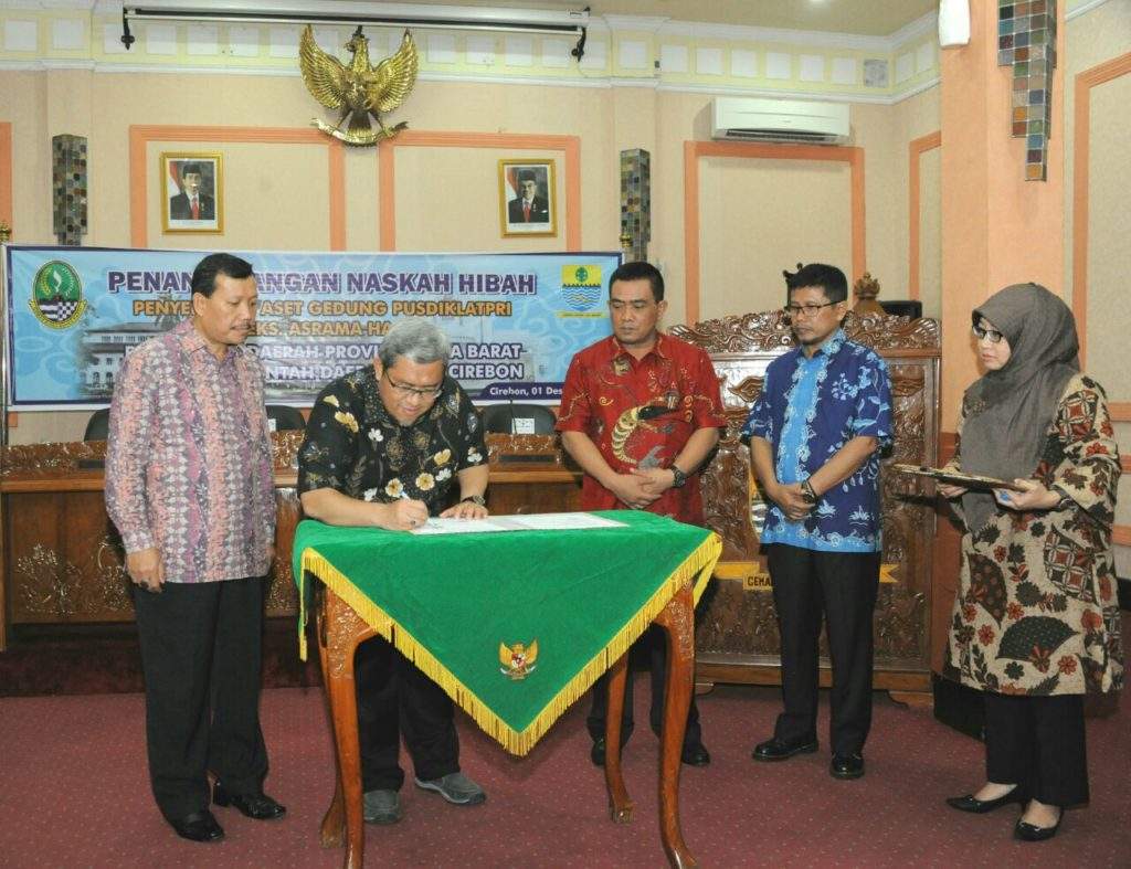 Gedung Pusdiklatpri Resmi Jadi Aset Pemkot Cirebon Gedung Pusdiklatpri Resmi Jadi Aset Pemkot Cirebon