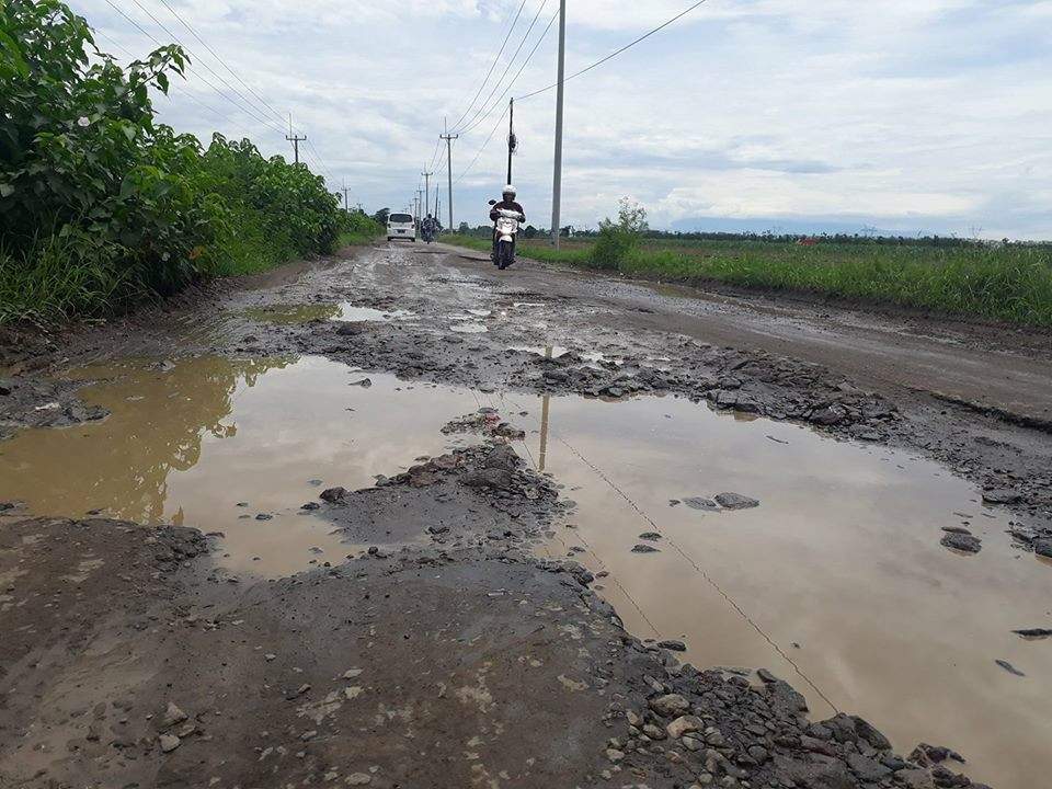 Bahaya! Jeglugan Sewu Pindah Ke Ruas Jalan Sumber Kidul - Ciledug