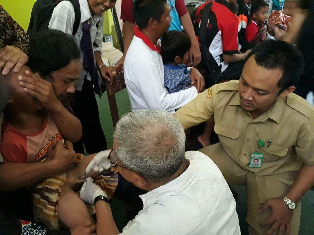 Peringati Maulid Nabi, MAN 4 Cirebon Sukses Gelar Sunatan Massal