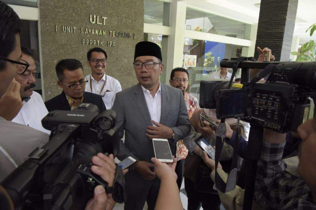 Ridwan Kamil Apresiasi Semua Elemen Masyarakat Dalam Penanganan Citarum