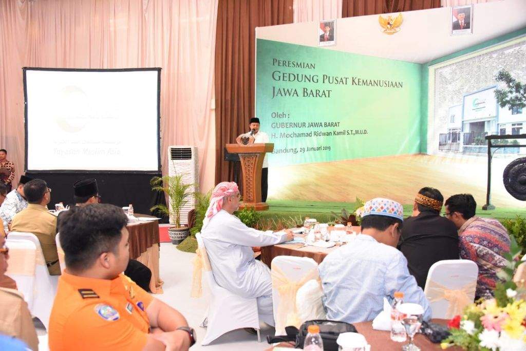 Wagub Uu Resmikan Gedung Pusat Kemanusiaan Wagub Uu Resmikan Gedung Pusat Kemanusiaan