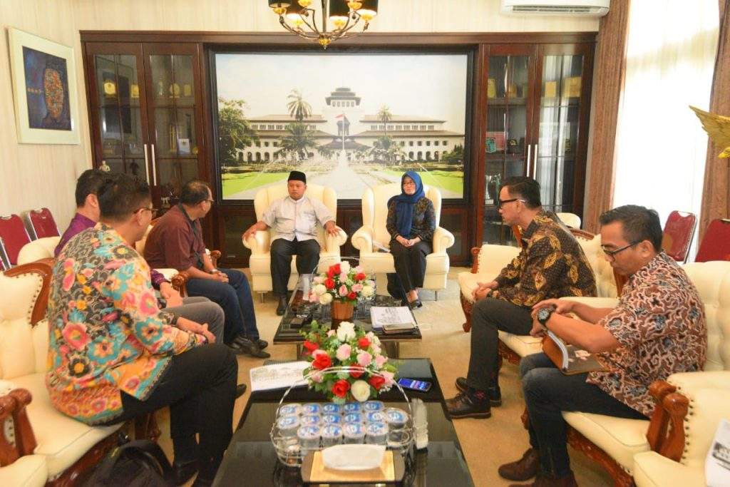 Pemda Provinsi Jawa Barat Jajaki Obligasi Syariah Sebagai Alternatif Pembiayaan Pembangunan