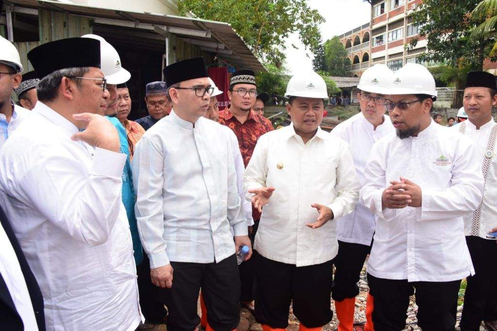 Uu Berharap Mesjid Jadi Penggerak Kemajuan Umat Uu Berharap Mesjid Jadi Penggerak Kemajuan Umat