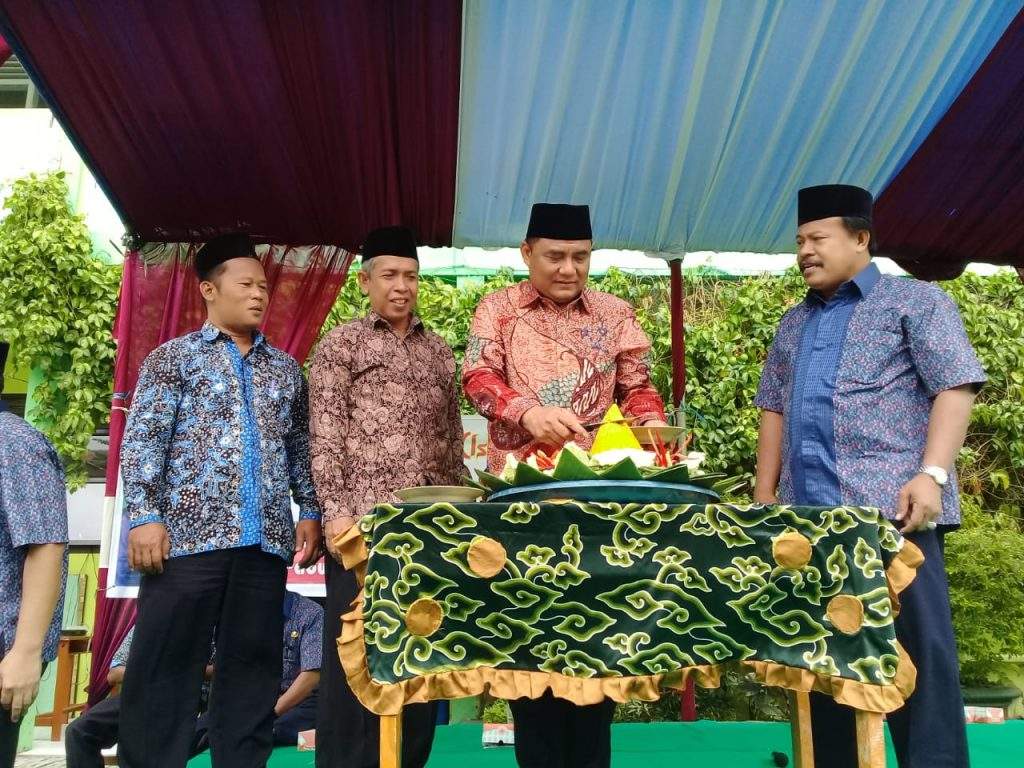 HUT Ke-22, MAN 4 Cirebon Jadi Icon Madrasah Berbasis IT HUT Ke-22, MAN 4 Cirebon Jadi Icon Madrasah Berbasis IT