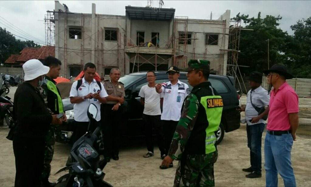 Gelar Razia, Imigrasi Cirebon Amankan 2 WNA Di "PT. JBI" Desa Kalipasung