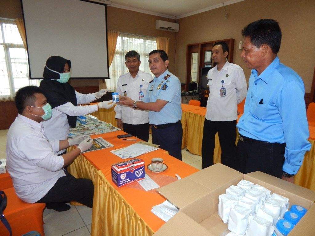 Deteksi Dini Narkoba, Kantor Imigrasi Kelas II Pemalang Gelar Tes Urine