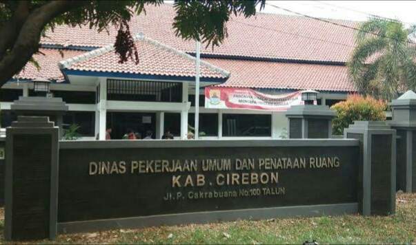 Plt Sekdis PUPR Kab Cirebon Dicap Tertutup, Karena Trauma OTT kah?! Plt Sekdis PUPR Kab Cirebon Dicap Tertutup, Karena Trauma OTT kah?!
