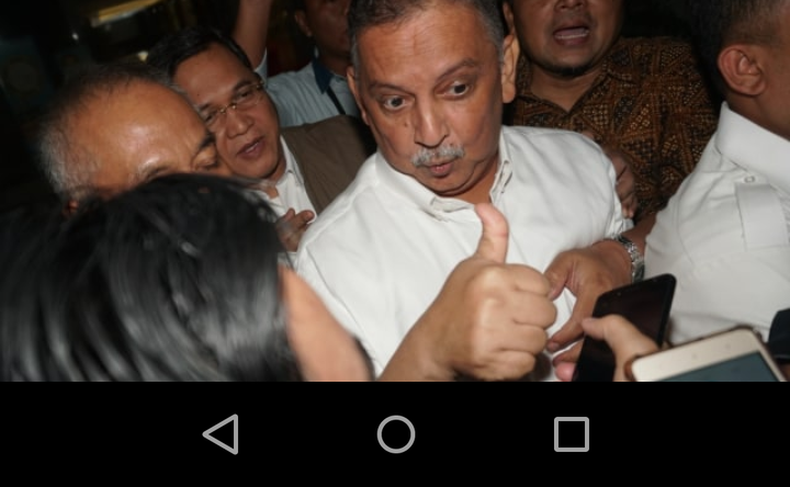 KPK Tetapkan Dirut PLN Sebagai Tersangka Suap PLTU