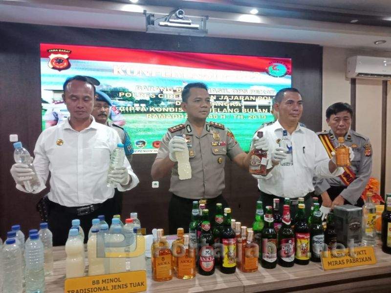 Ramadhan, Polres Cirebon Sapu Bersih Miras & Preman Ramadhan, Polres Cirebon Sapu Bersih Miras & Preman